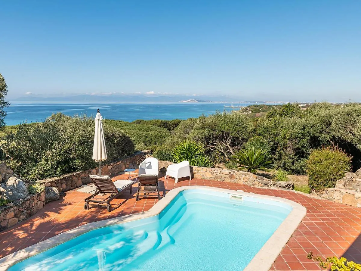 Villa Baia Azzurra Capitana 0*,  Italia